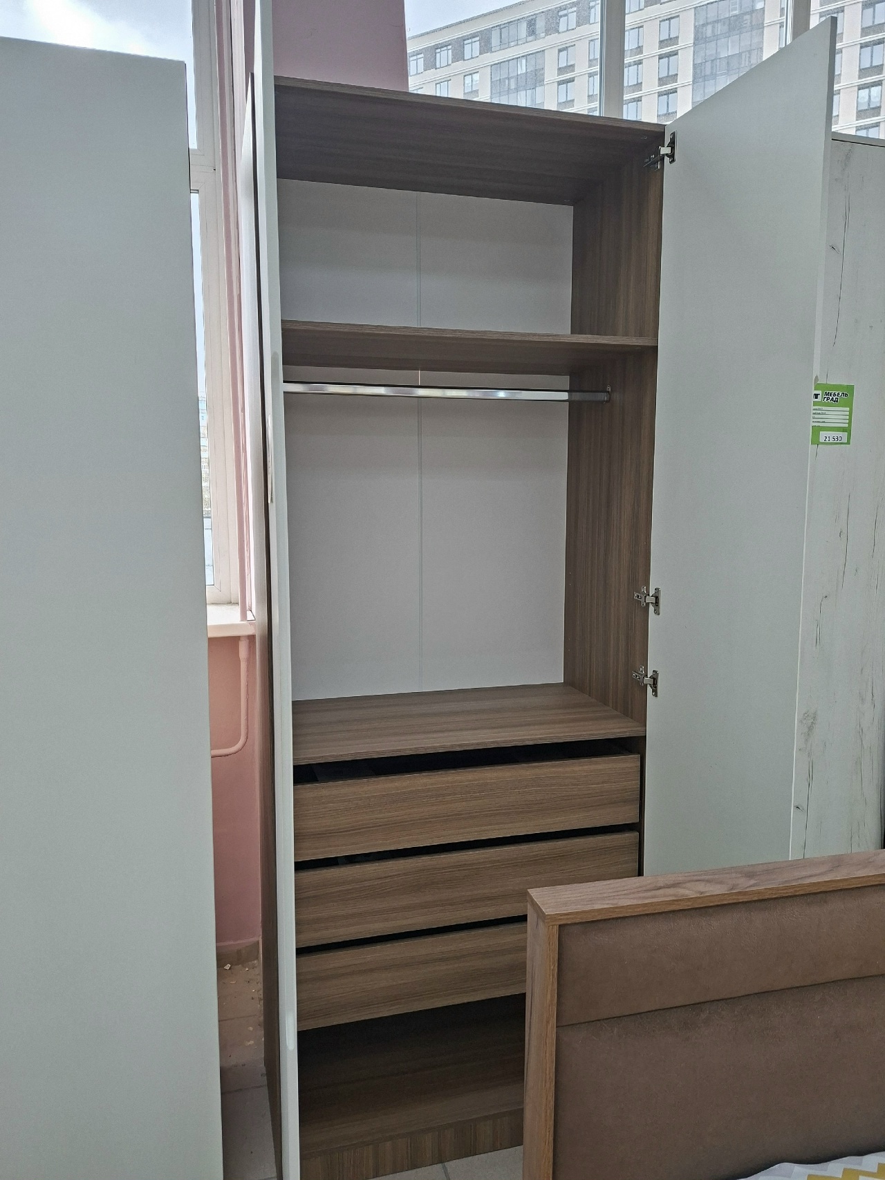 Роза Шкаф 900